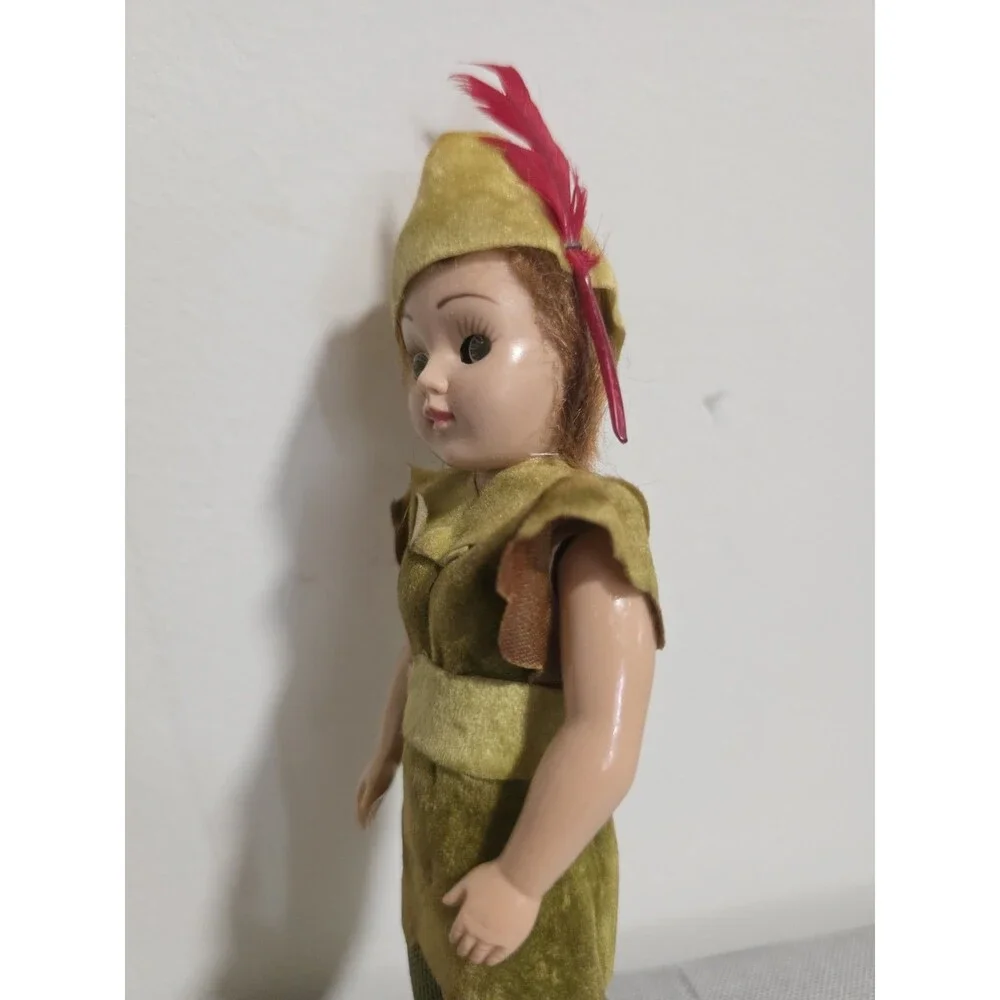 Vintage 1950s Walt Disney Peter Pan Duchess Doll w/Knickerbocker Stand VguC